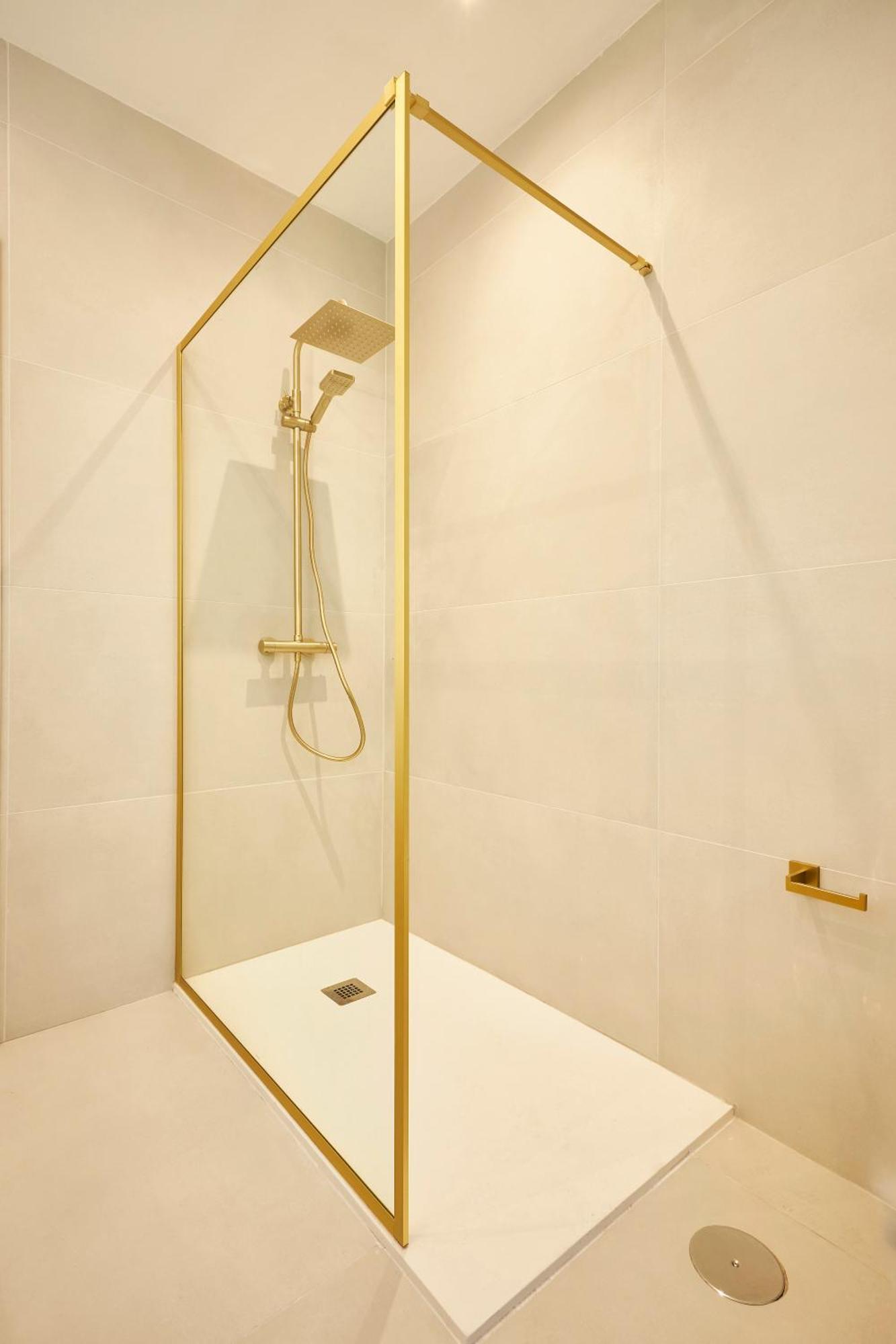 Atocha Lux, By Presidence Rentals Madrid Luaran gambar