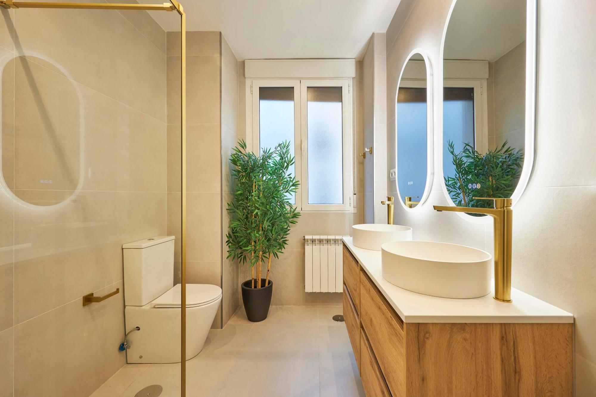 Atocha Lux, By Presidence Rentals Madrid Luaran gambar