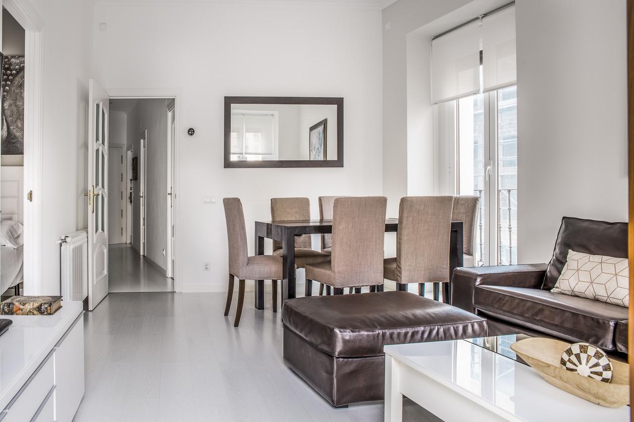 Atocha Lux, By Presidence Rentals Madrid Luaran gambar
